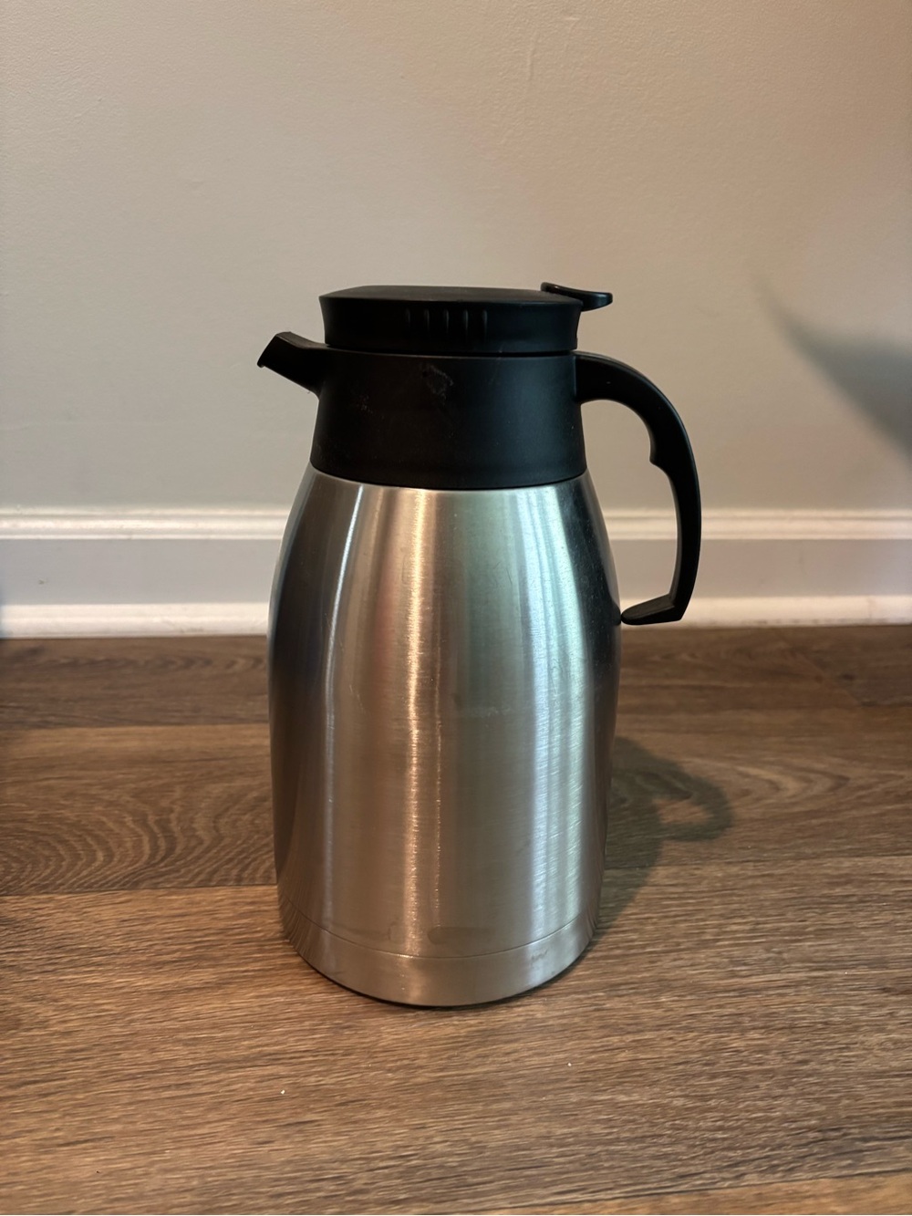 Oggi Thermal Vacuum Carafe Stainless Steel w/Top New Without Tag